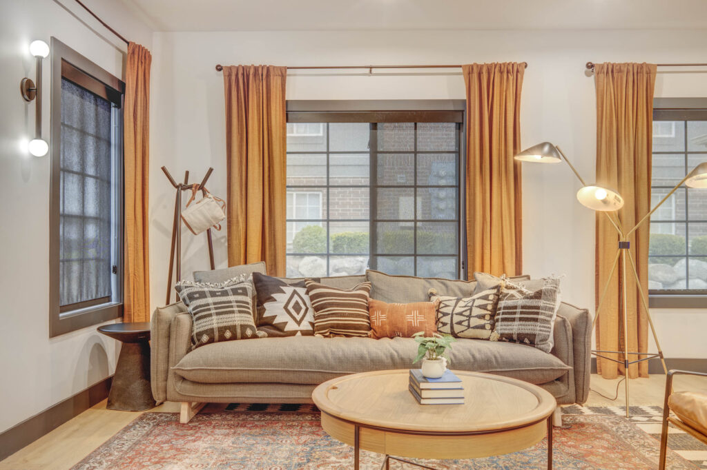 Comfortable seating in resident clubhouse at Park Vue apartments near Downtown Salt Lake City